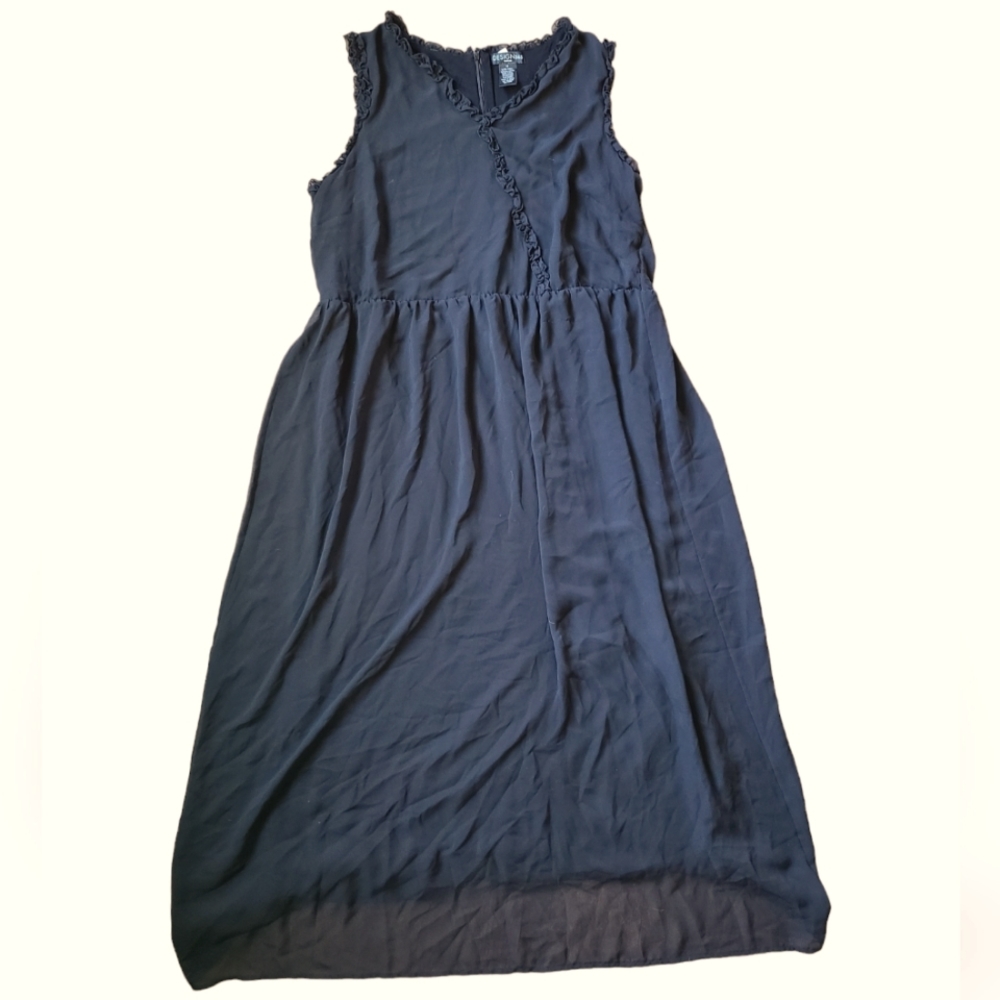 Almost new black maxi dress, sheer and fully lined, ruffled neckline, 1X